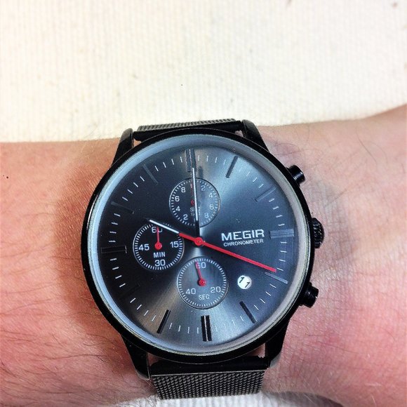 Slim, sexy Fashion Chronograph Watch - Picture 3 of 9